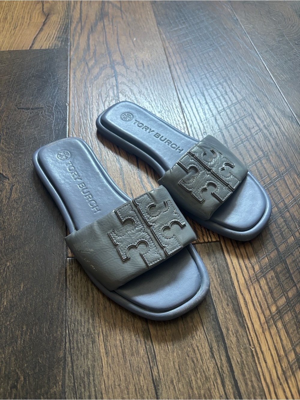 Tory Burch Ash Blue Patent Leather Double T Sport Slides Sandals Women’s Size 6M
